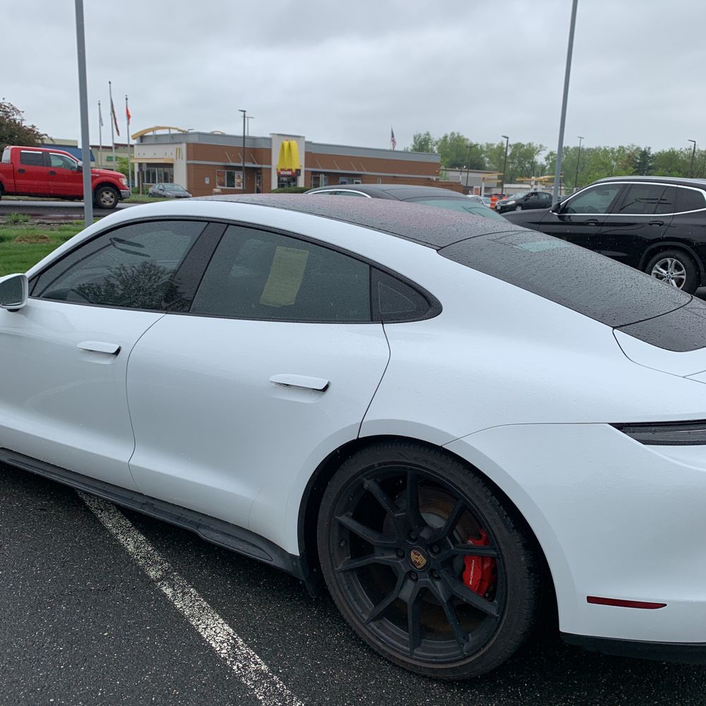 2022 Porsche Taycan GTS