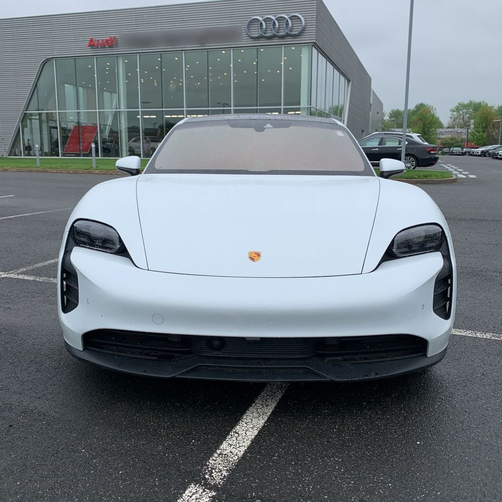 2022 Porsche Taycan GTS