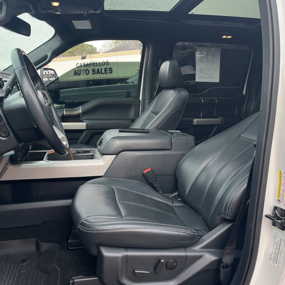 2022 Ford F-250 Super Duty Lariat