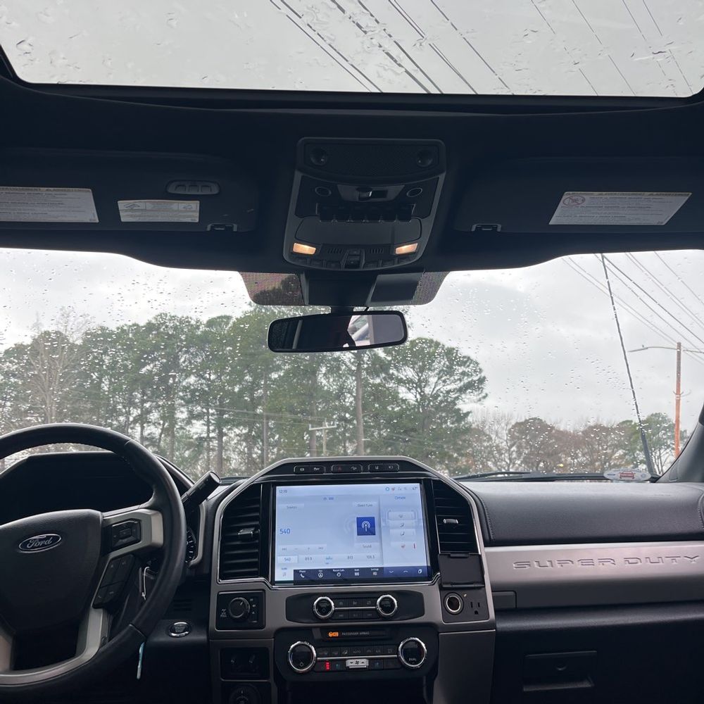 2022 Ford F-250 Super Duty Lariat