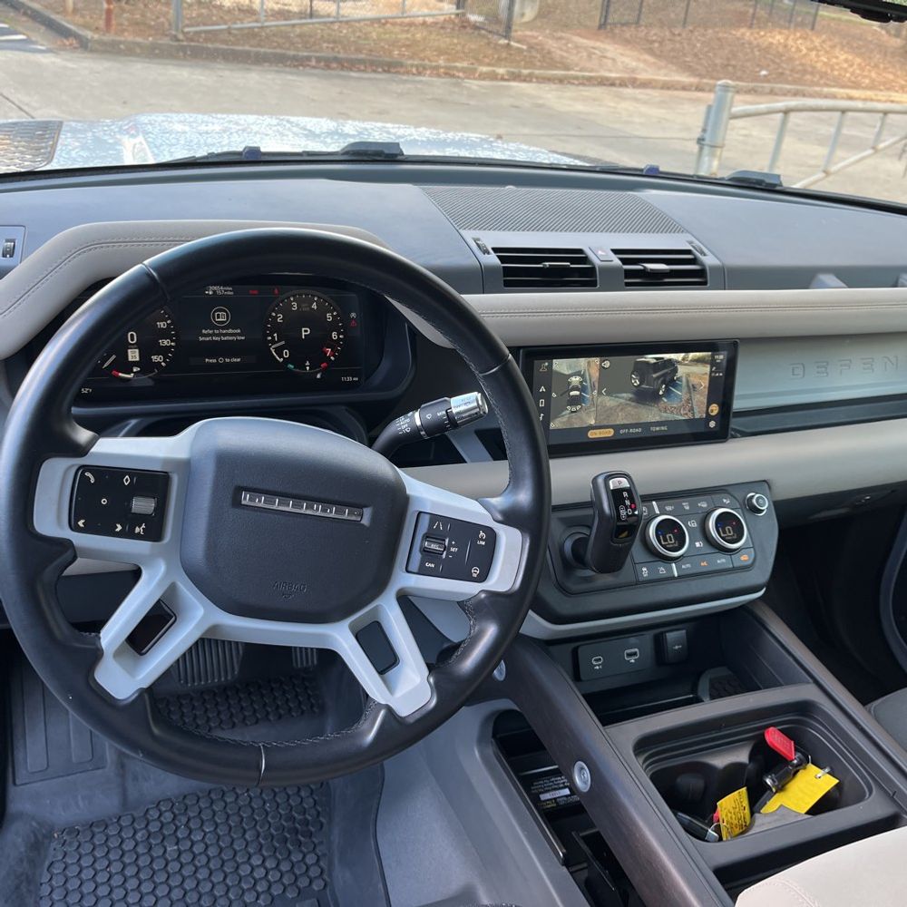 2022 Land Rover Defender 90 X-Dynamic SE