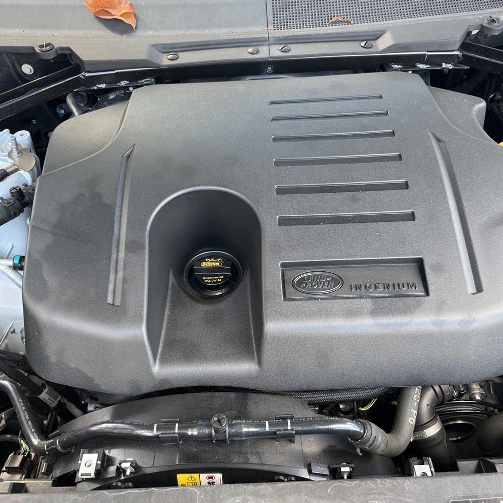 2022 Land Rover Defender 90 X-Dynamic SE