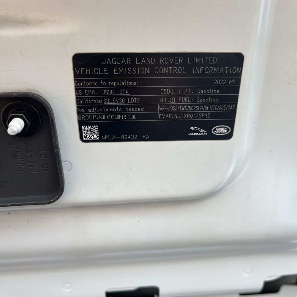 2022 Land Rover Defender 90 X-Dynamic SE