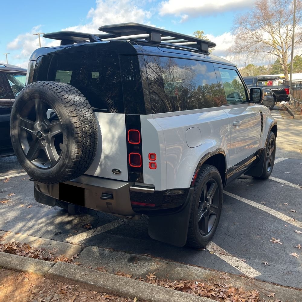 2022 Land Rover Defender 90 X-Dynamic SE
