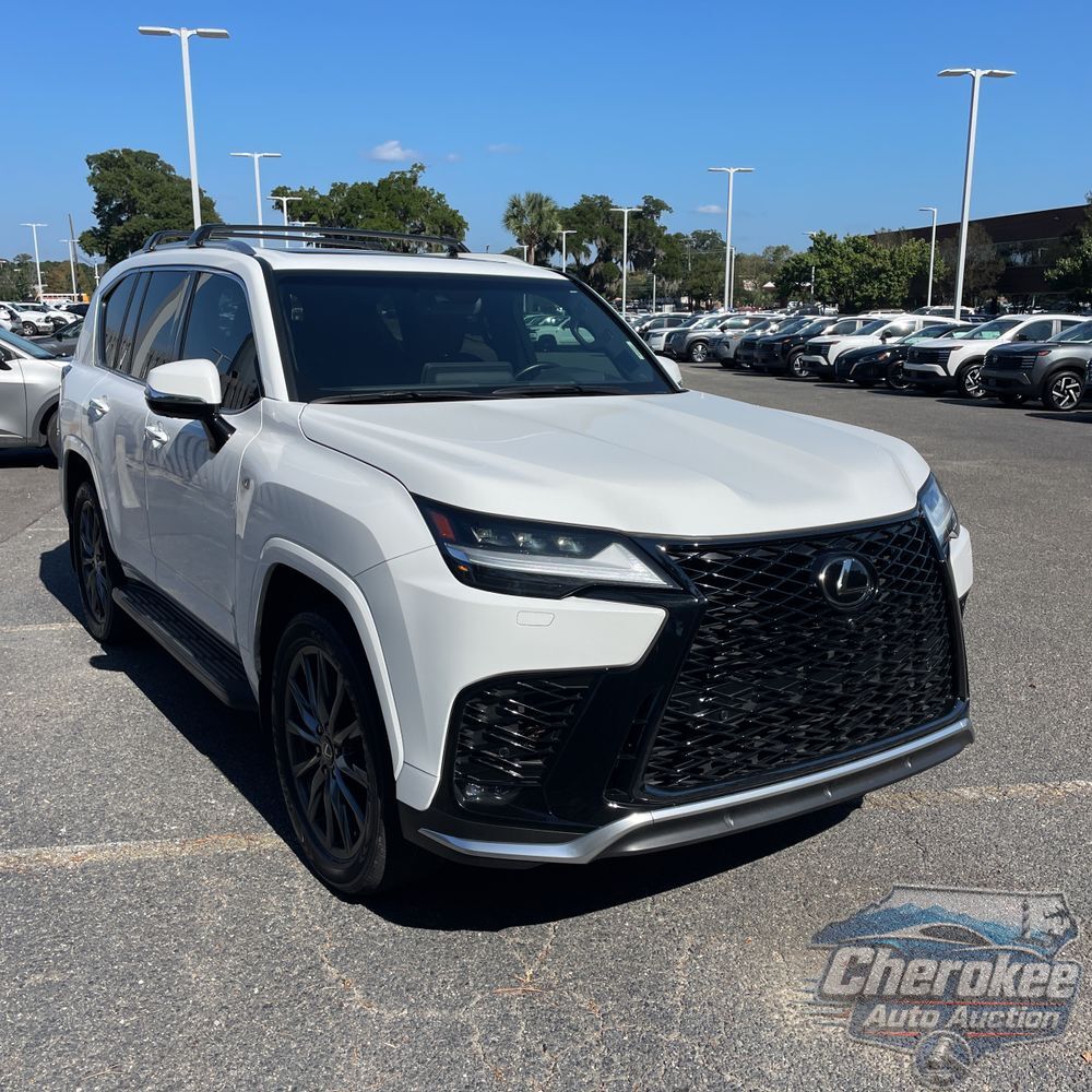 2023 Lexus LX 600 F SPORT Handling