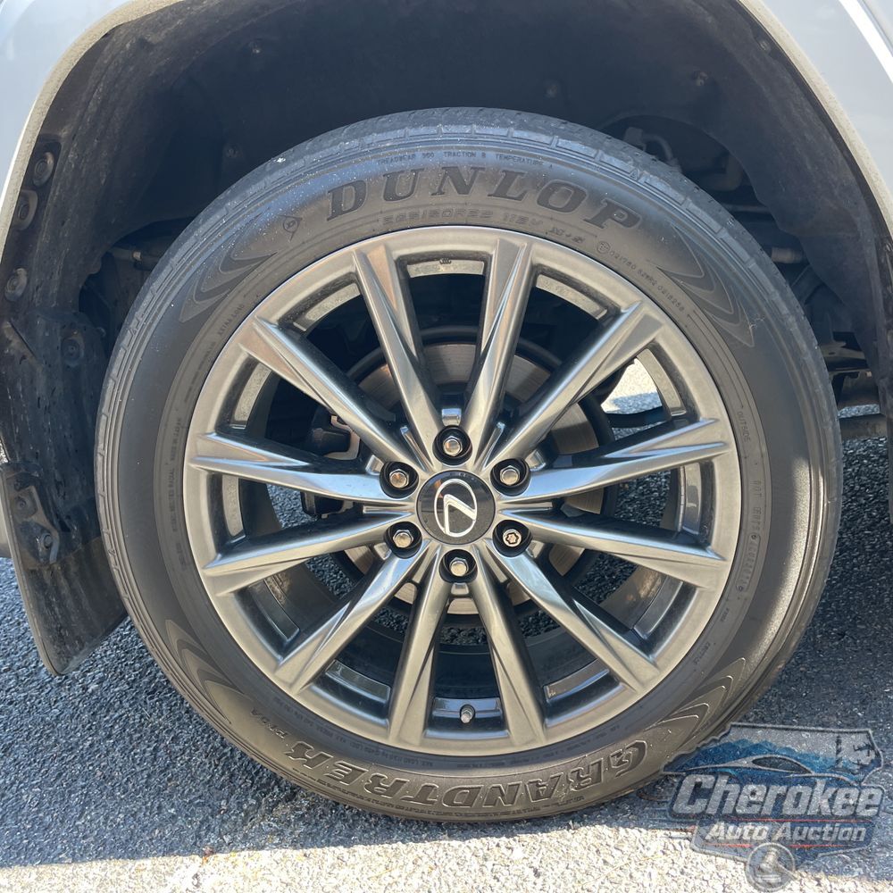 2023 Lexus LX 600 F SPORT Handling