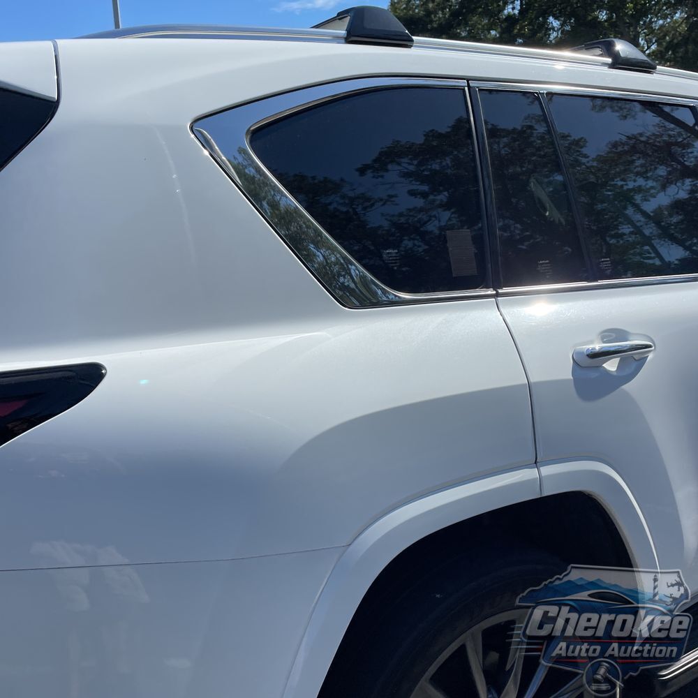 2023 Lexus LX 600 F SPORT Handling