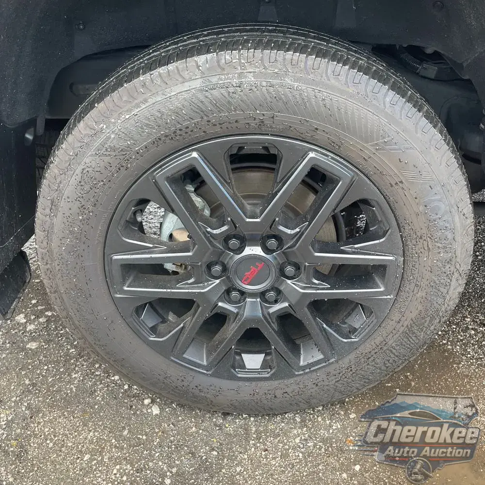 2024 Toyota Sequoia SR5