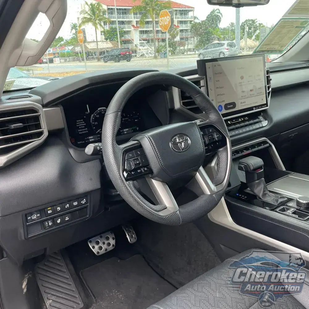2024 Toyota Sequoia SR5