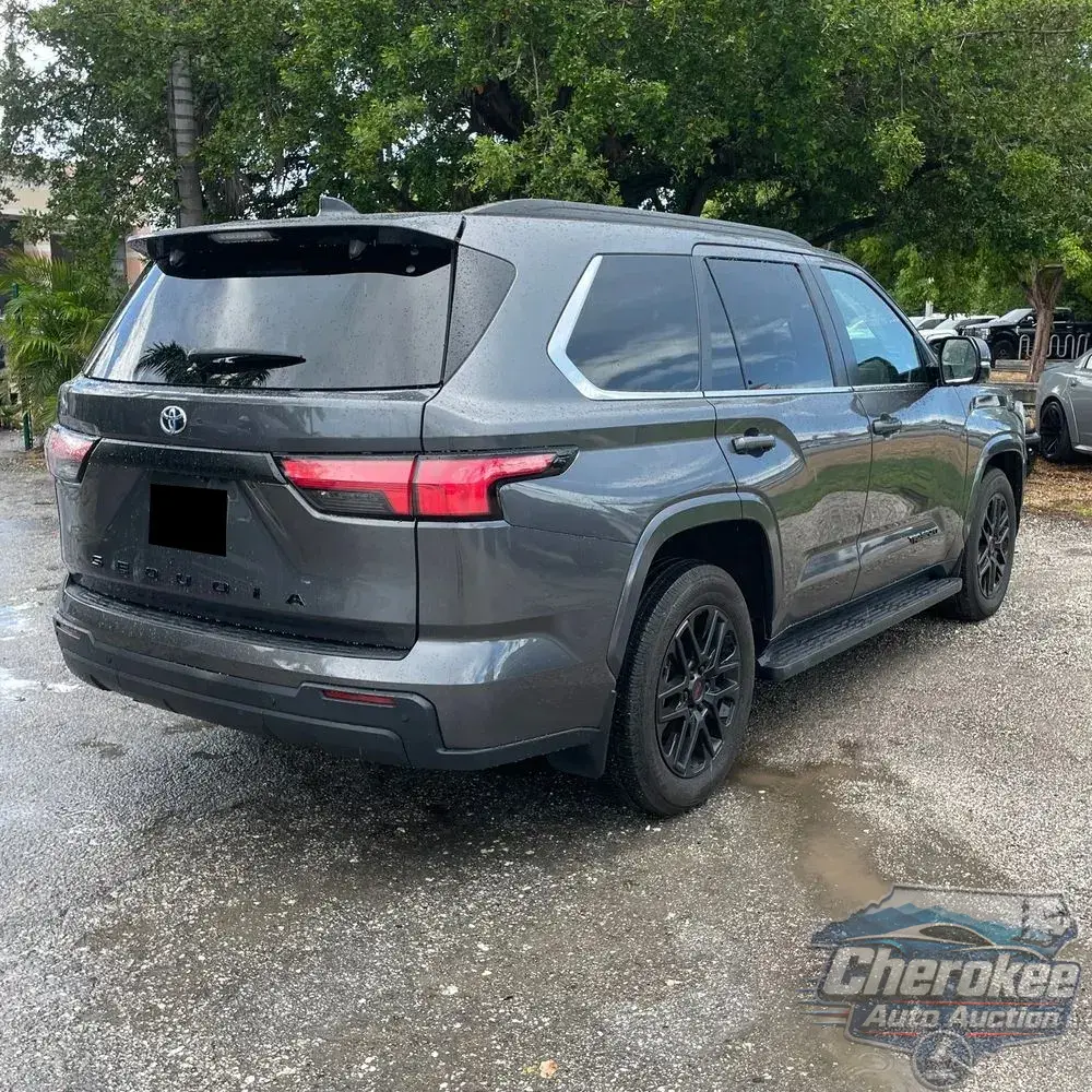 2024 Toyota Sequoia SR5