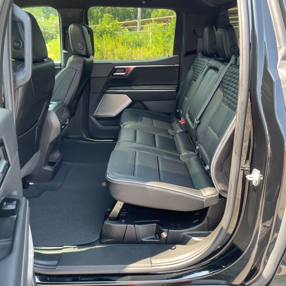2025 GMC Sierra EV Denali