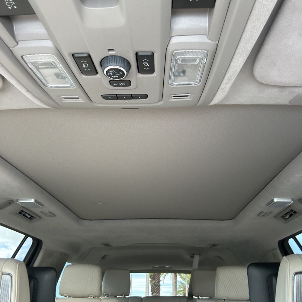 2024 Cadillac Escalade ESV Sport Platinum