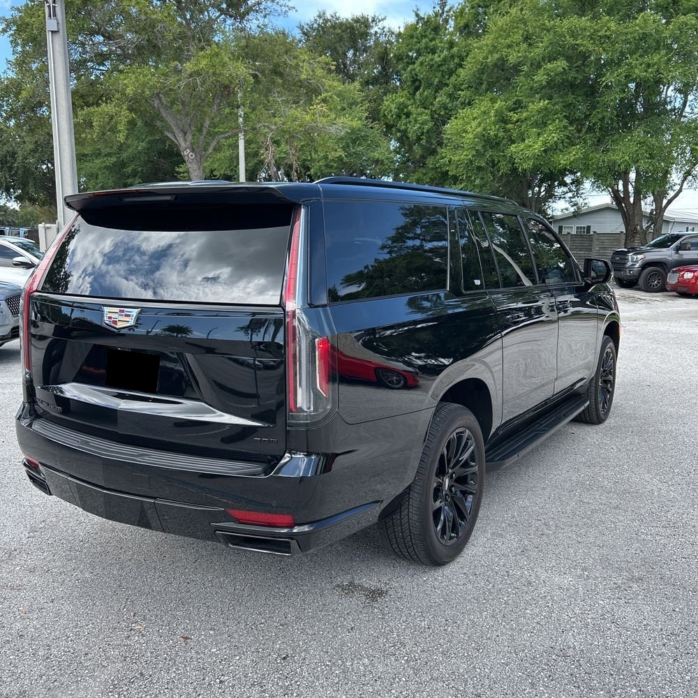 2024 Cadillac Escalade ESV Sport Platinum
