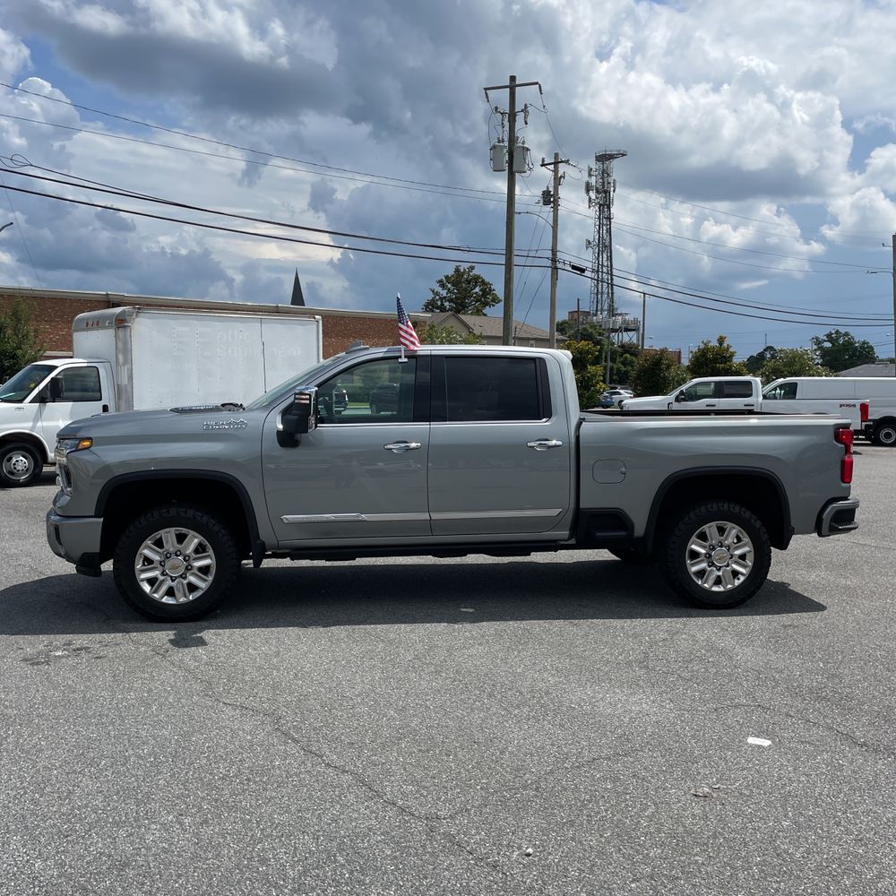 2024 Chevrolet Silverado 2500HD High Country