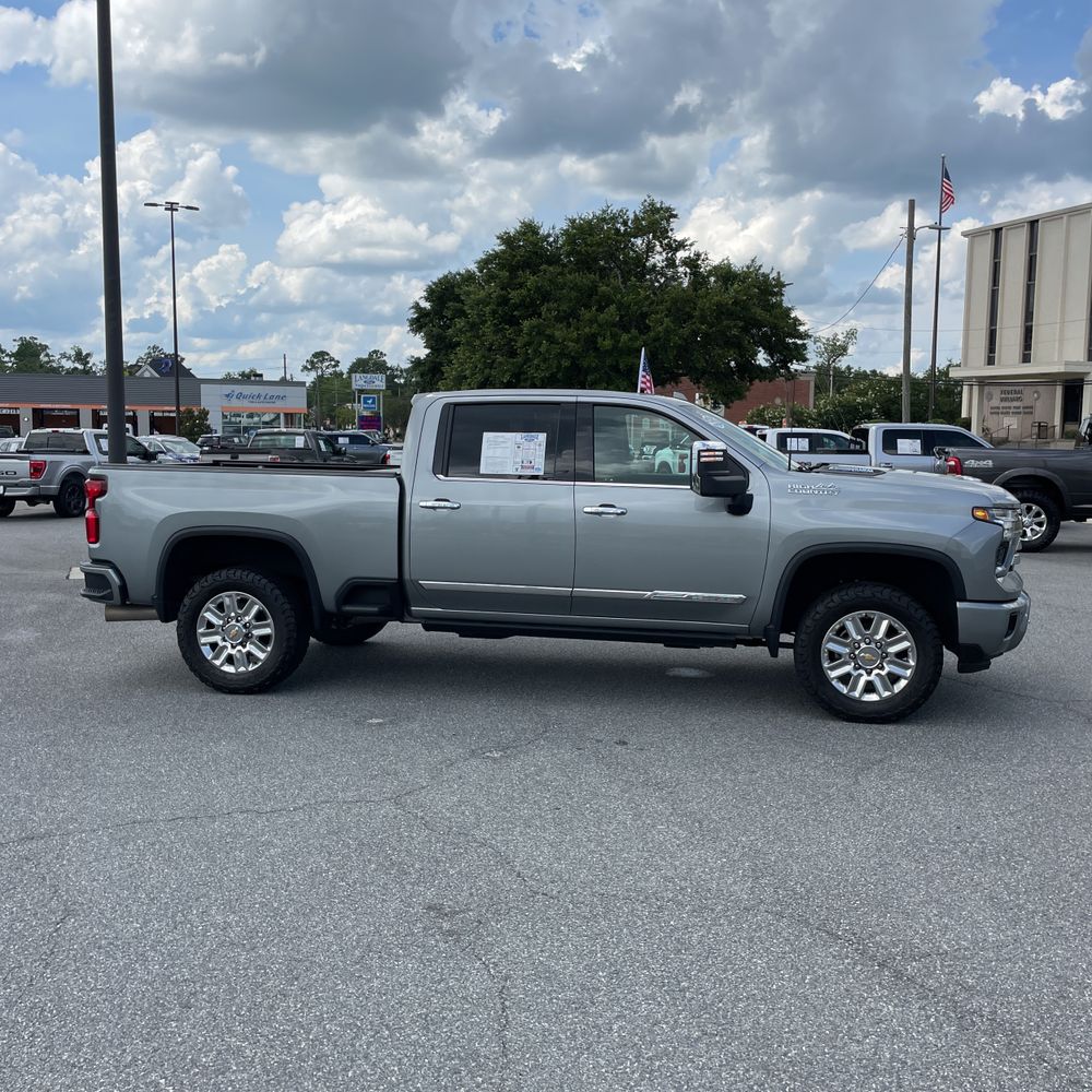 2024 Chevrolet Silverado 2500HD High Country