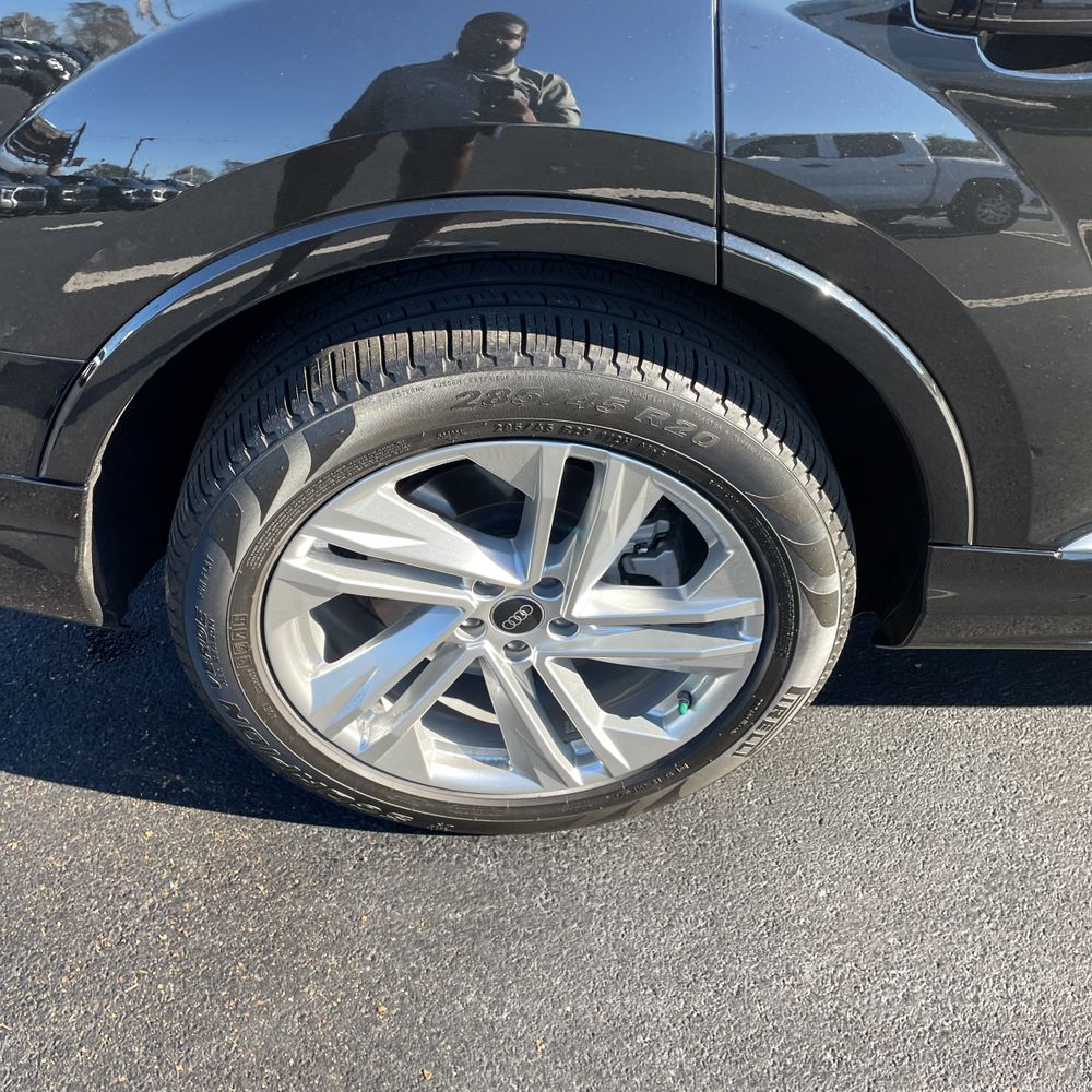 2024 Audi Q7 Premium Plus 55