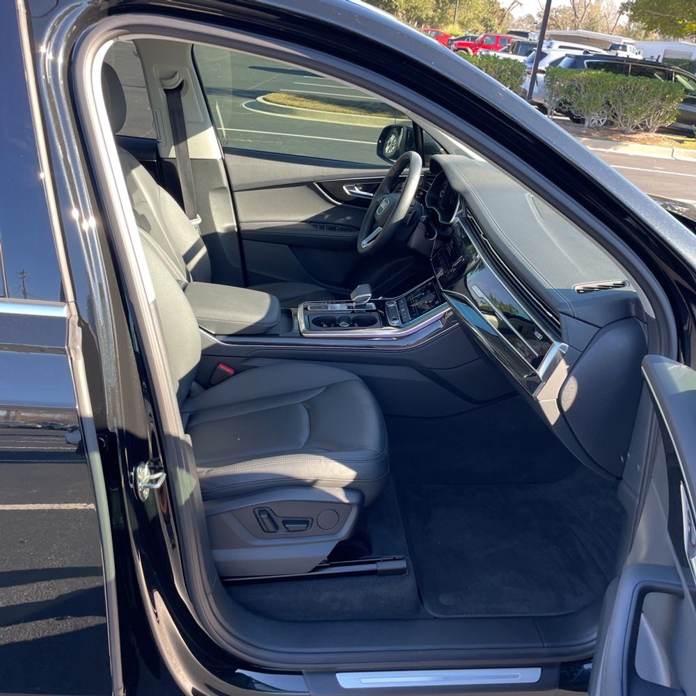 2024 Audi Q7 Premium Plus 55