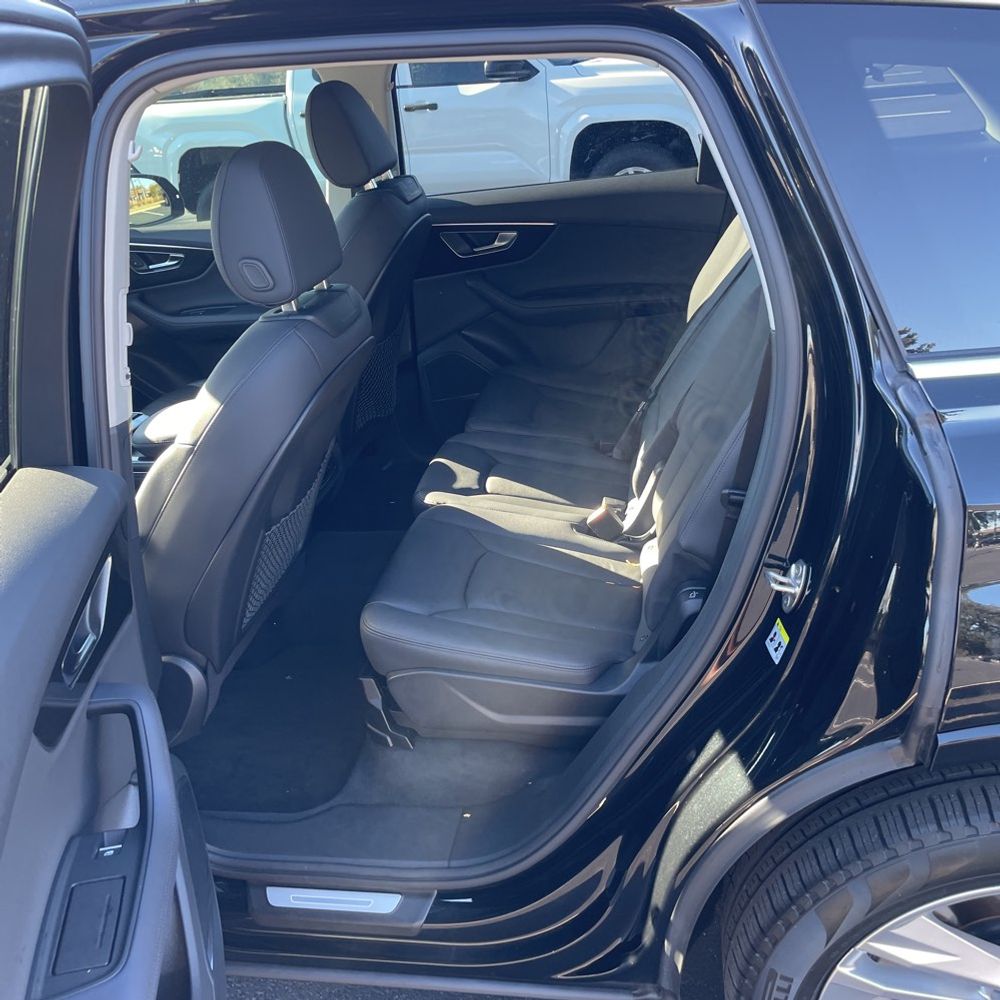 2024 Audi Q7 Premium Plus 55