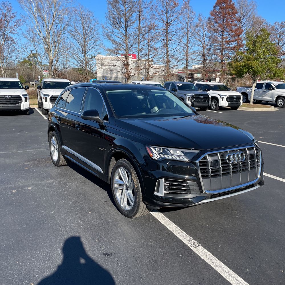2024 Audi Q7 Premium Plus 55