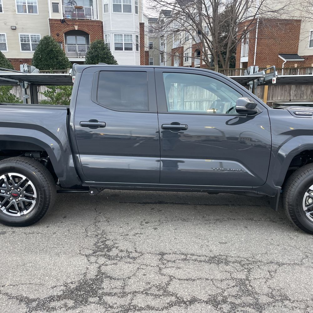 2024 Toyota Tacoma TRD Sport HV