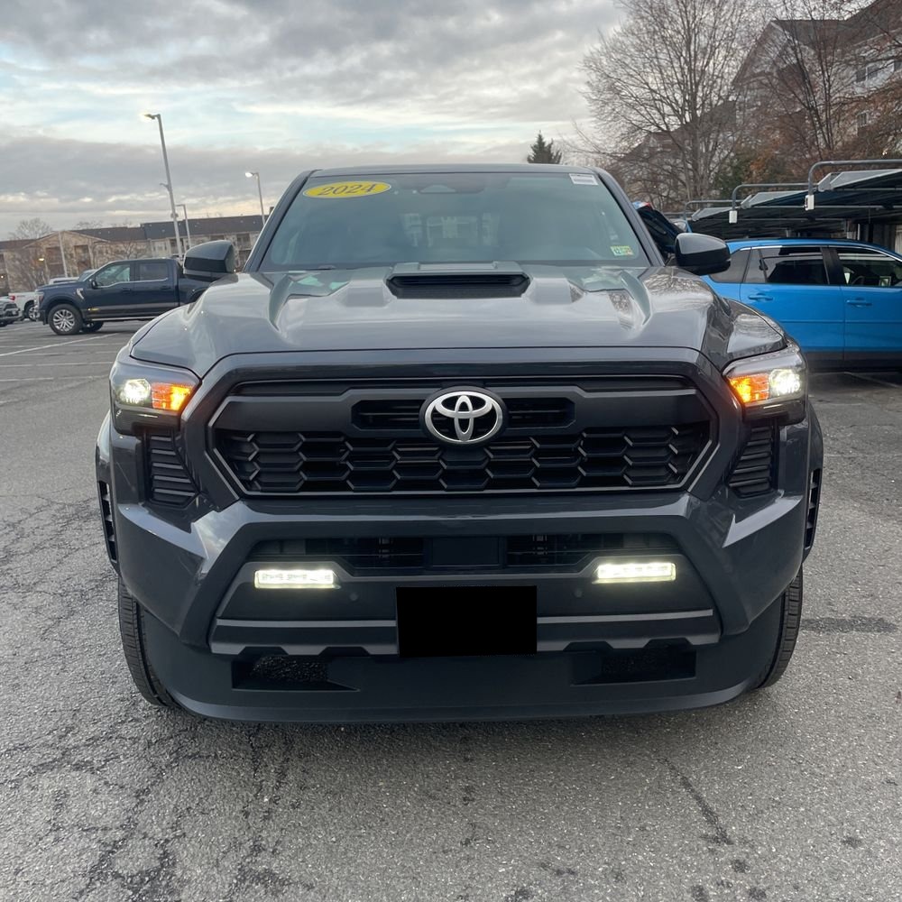 2024 Toyota Tacoma TRD Sport HV