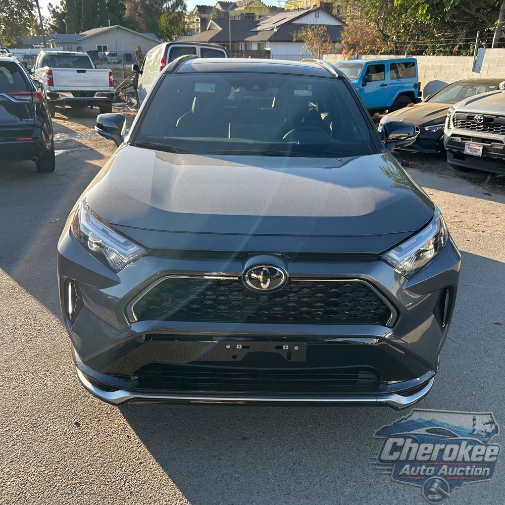 2025 Toyota RAV4 Plug-in Hybrid XSE