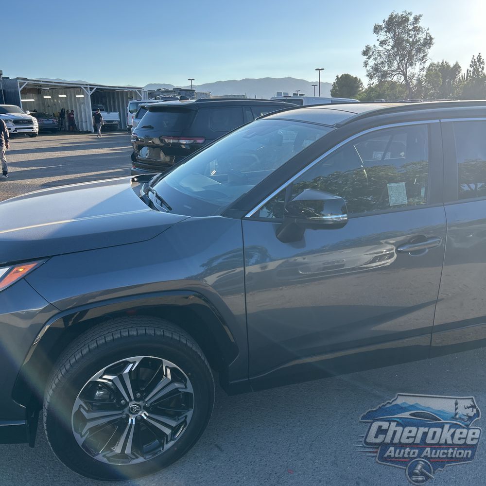 2025 Toyota RAV4 Plug-in Hybrid XSE