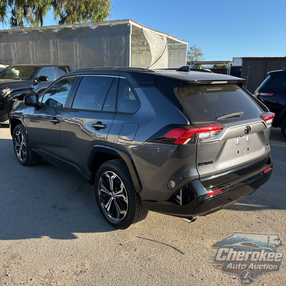 2025 Toyota RAV4 Plug-in Hybrid XSE