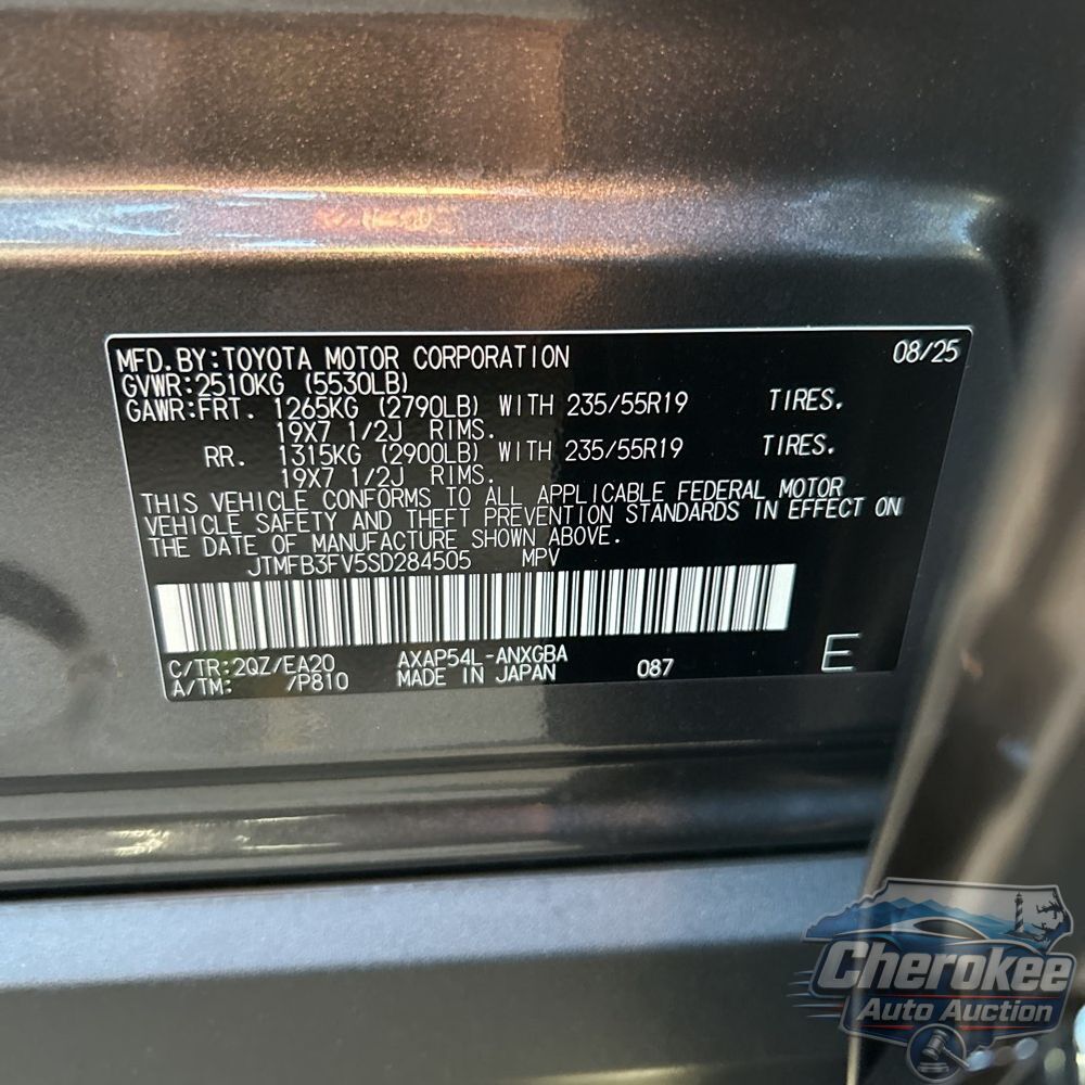 2025 Toyota RAV4 Plug-in Hybrid XSE