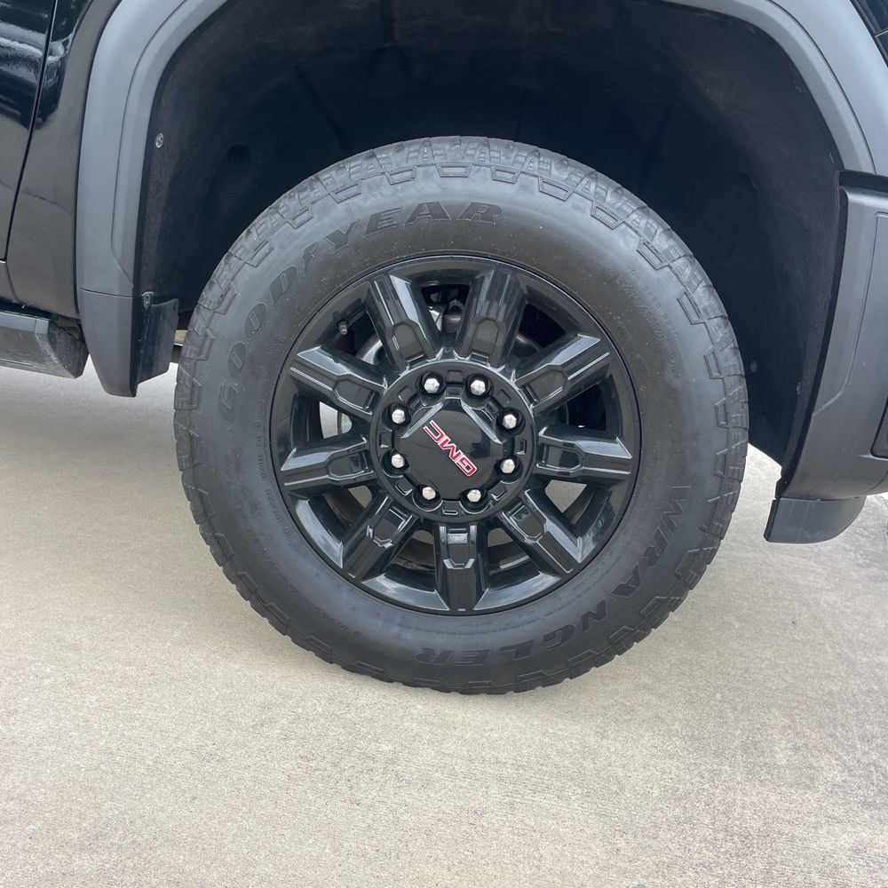 2024 GMC Sierra 2500HD AT4