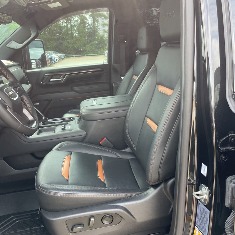2024 GMC Sierra 2500HD AT4
