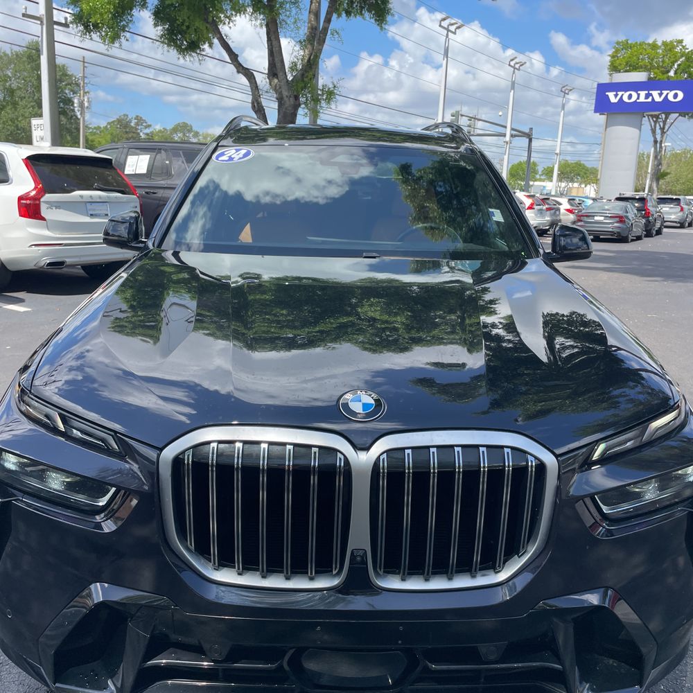 2024 BMW X7 xDrive40i