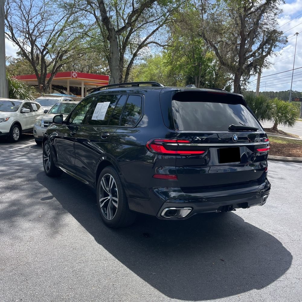 2024 BMW X7 xDrive40i