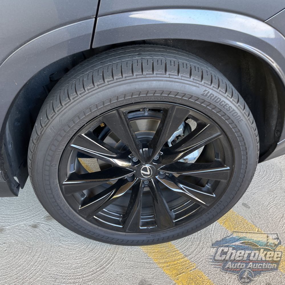 2024 Lexus NX 450h+ F SPORT Handling