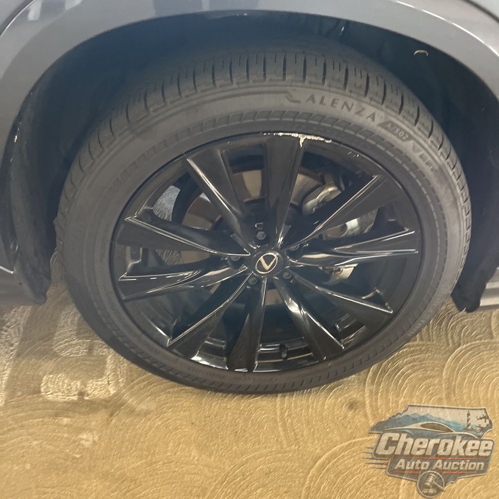 2024 Lexus NX 450h+ F SPORT Handling