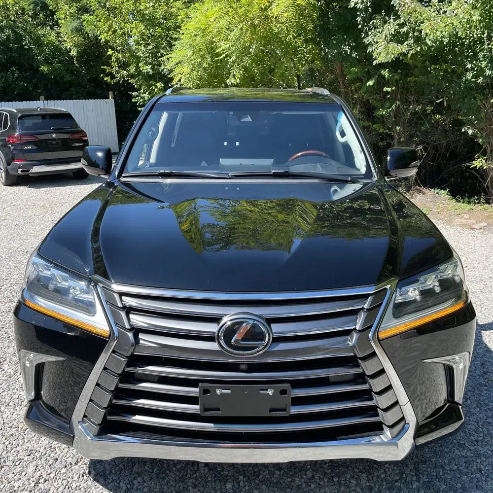 2021 Lexus LX 570 Three-Row
