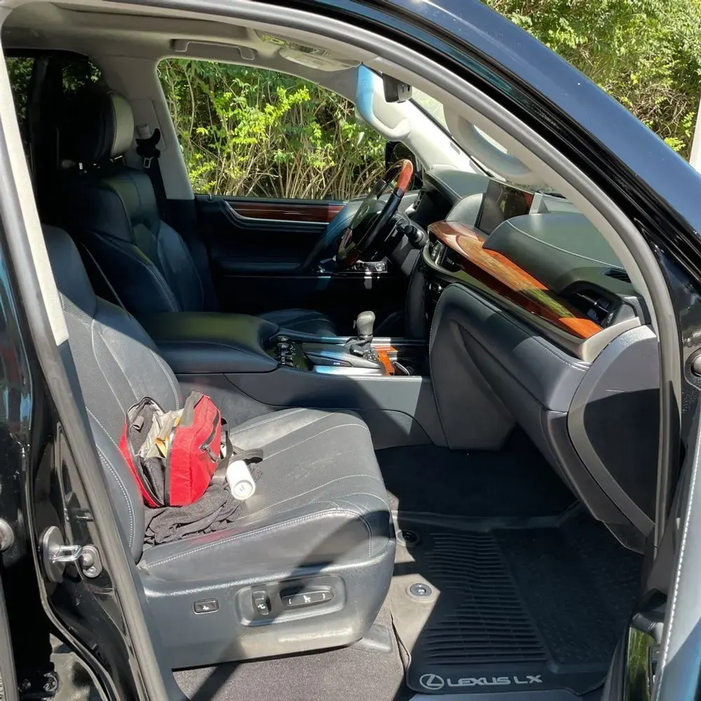 2021 Lexus LX 570 Three-Row