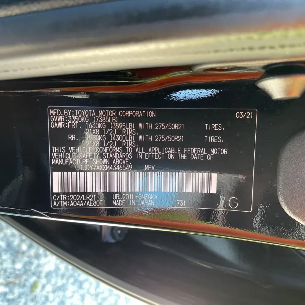 2021 Lexus LX 570 Three-Row