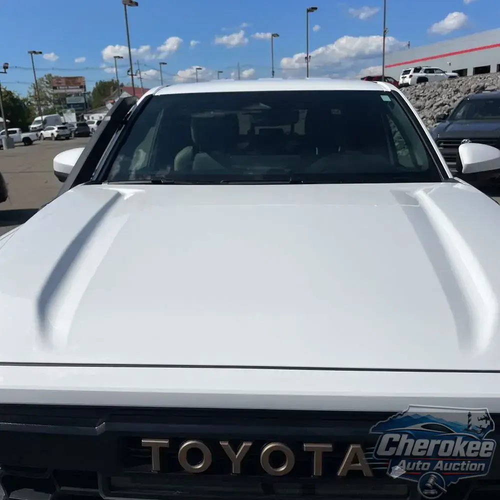2025 Toyota Tacoma Trailhunter HV