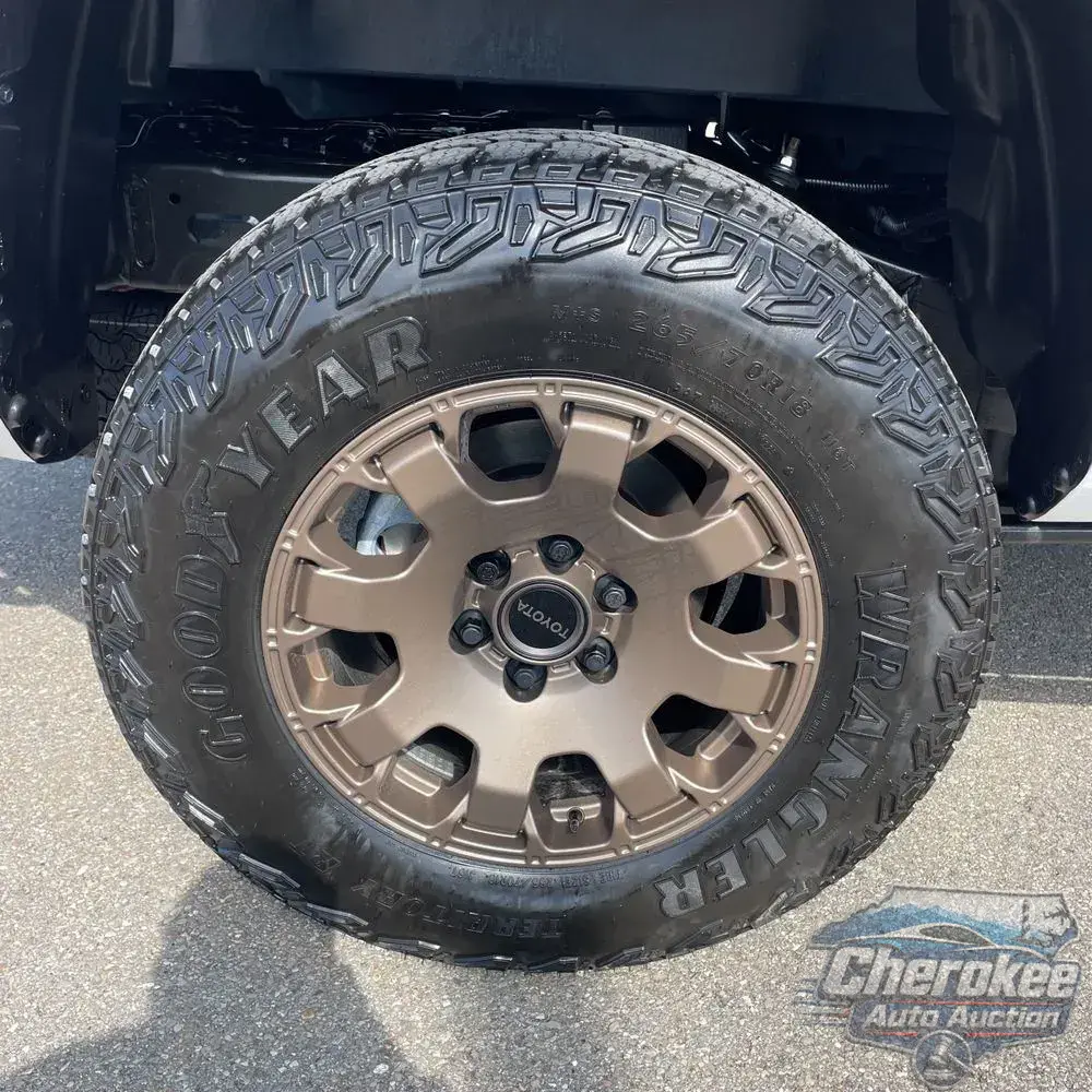 2025 Toyota Tacoma Trailhunter HV