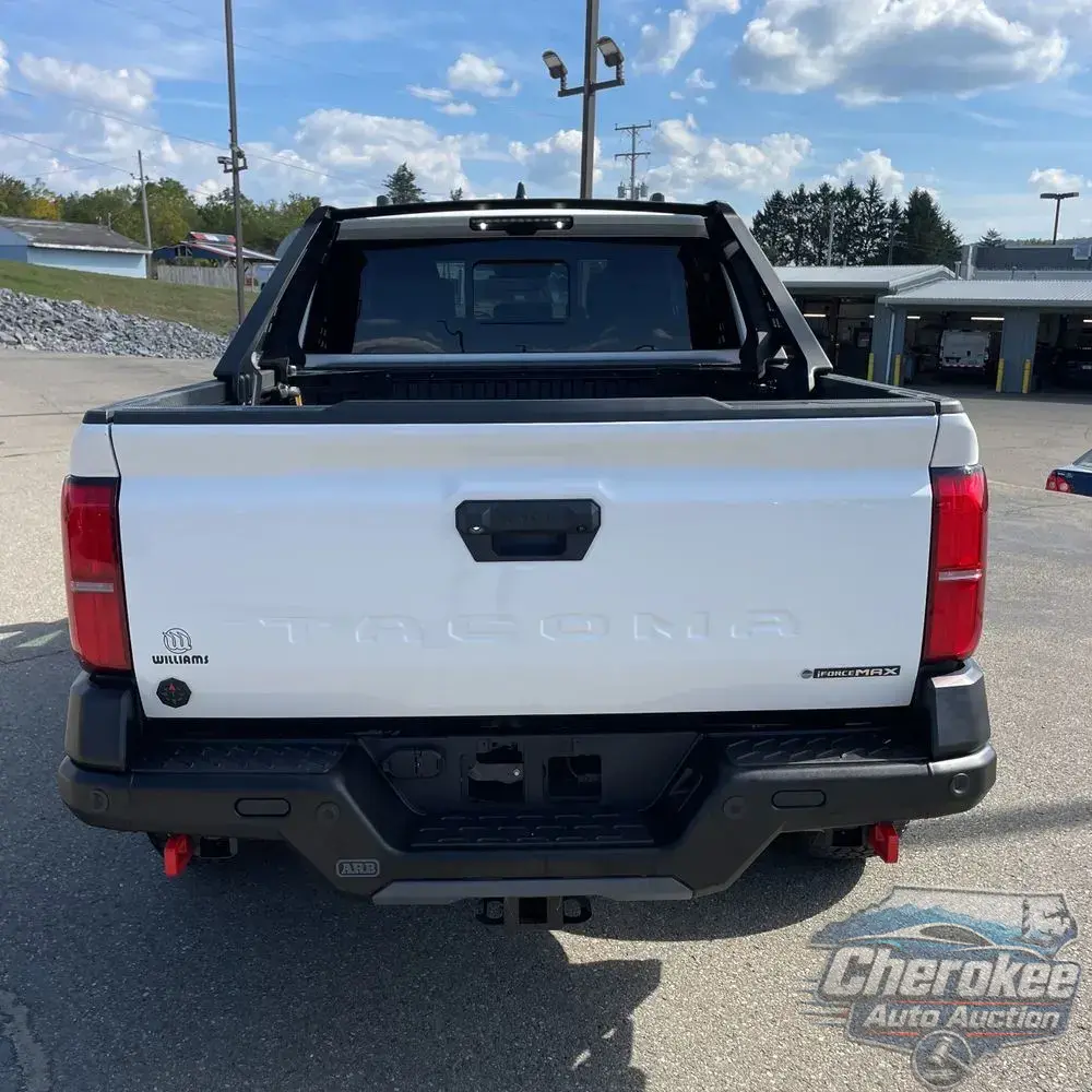 2025 Toyota Tacoma Trailhunter HV