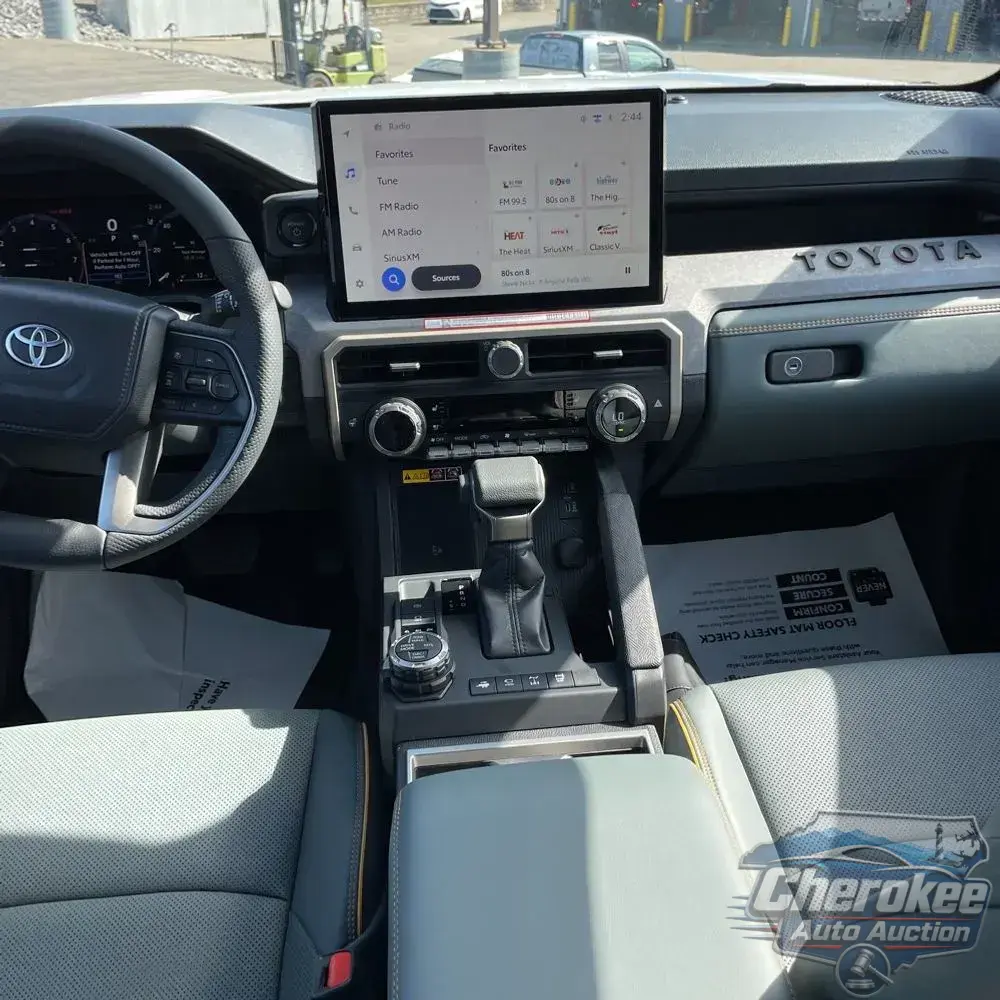 2025 Toyota Tacoma Trailhunter HV