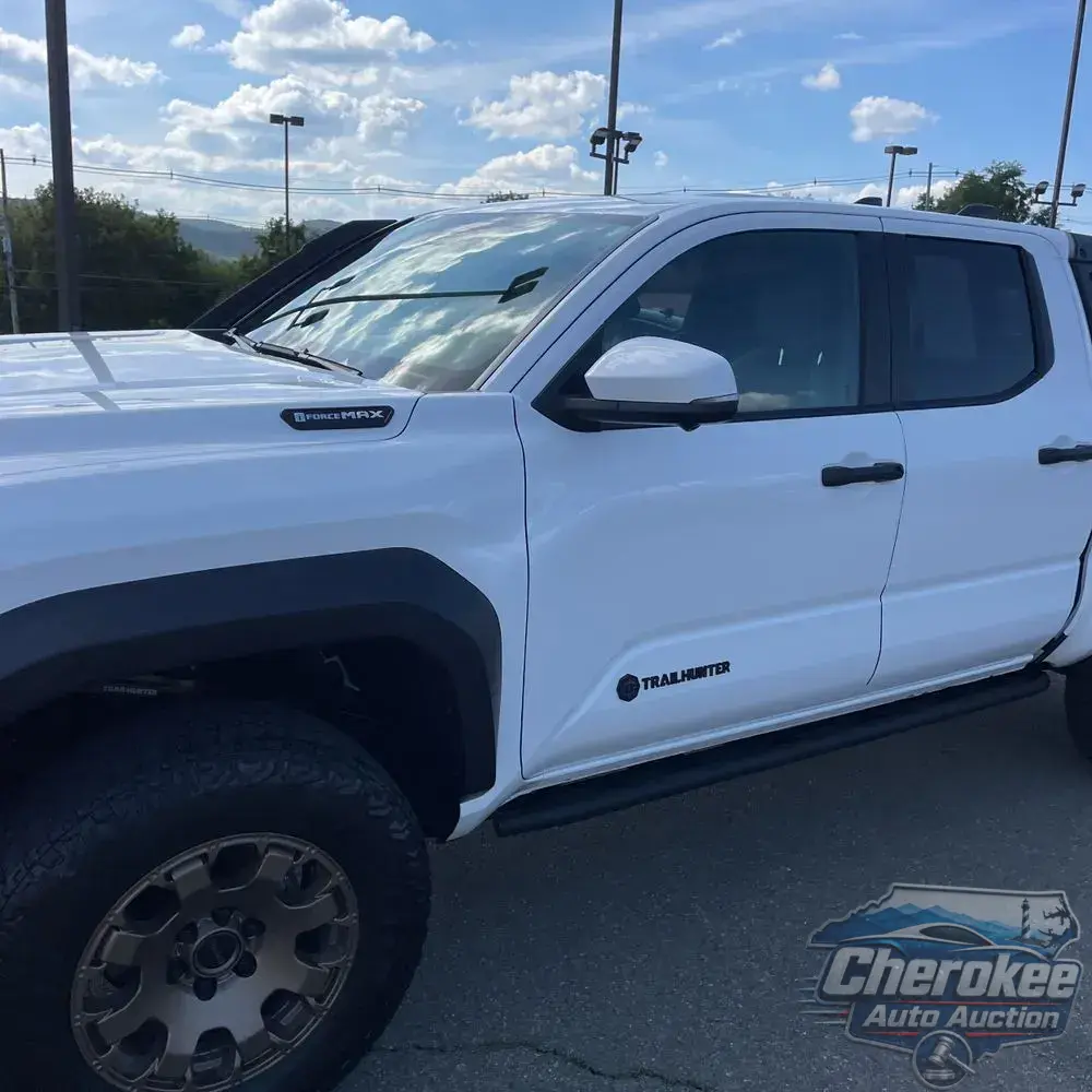 2025 Toyota Tacoma Trailhunter HV