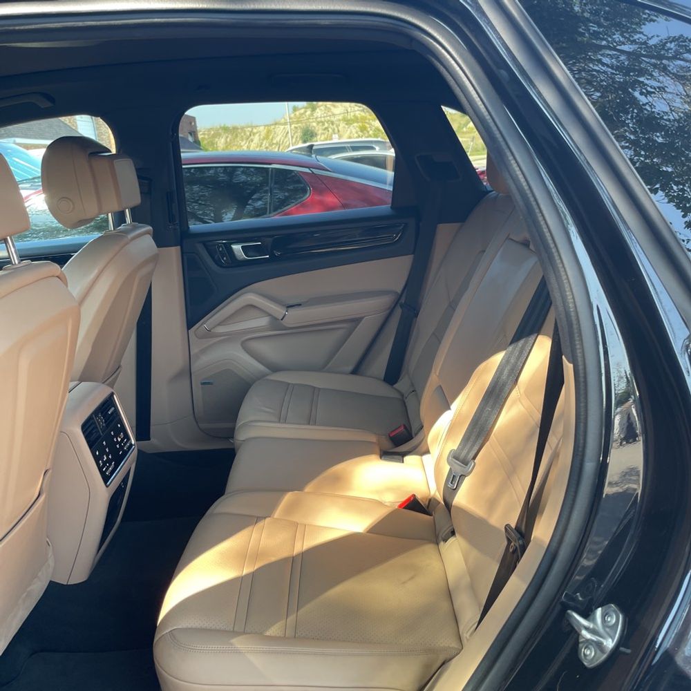 2021 Porsche Cayenne E-Hybrid