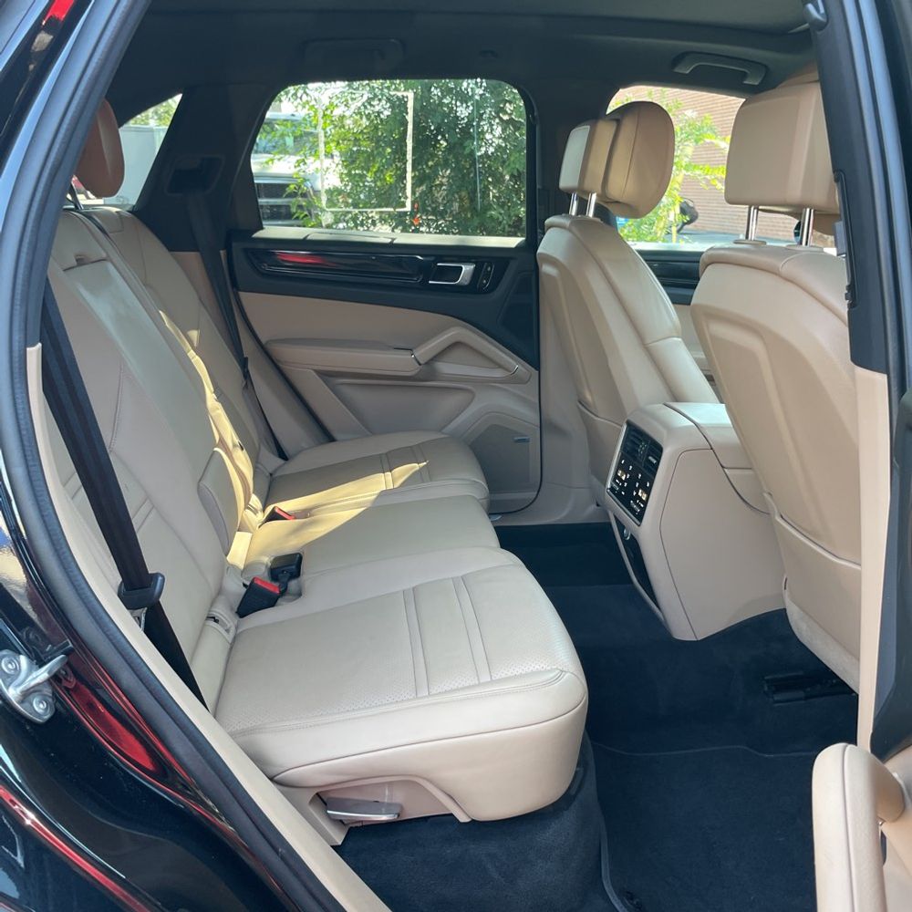 2021 Porsche Cayenne E-Hybrid
