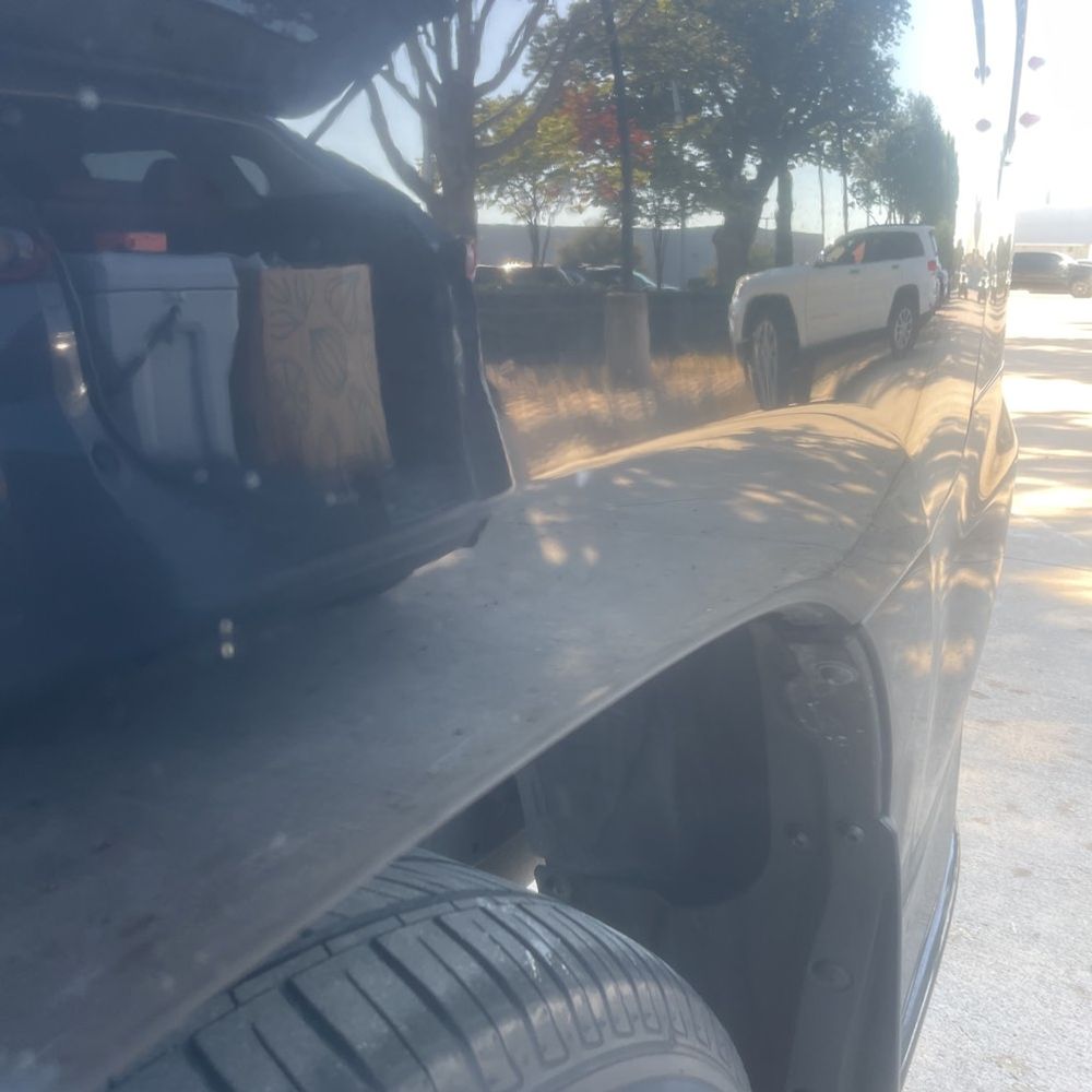 2021 Lexus LX 570 Three-Row