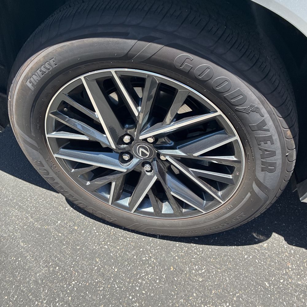2024 Lexus TX 350 Premium