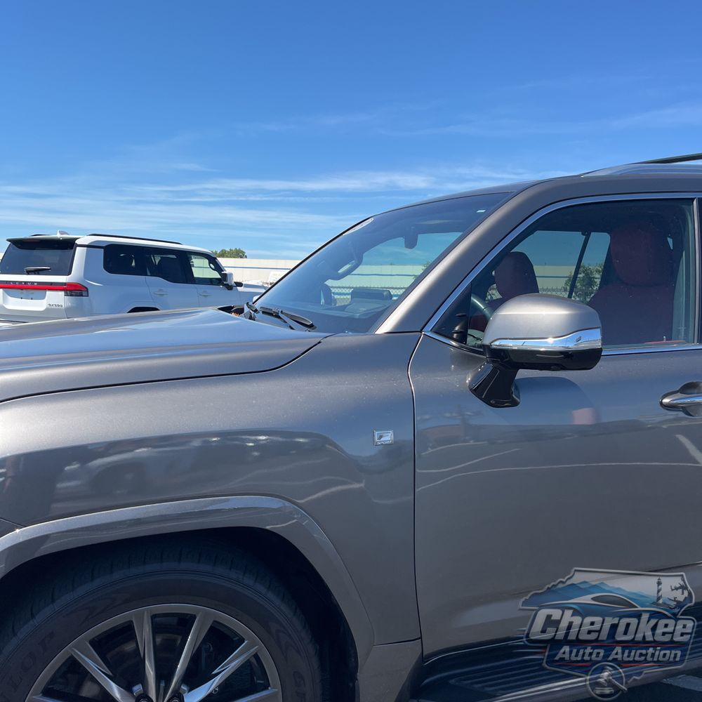 2023 Lexus LX 600 F SPORT Handling