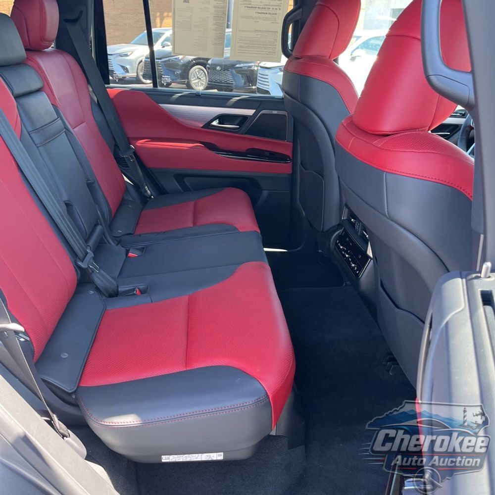 2023 Lexus LX 600 F SPORT Handling