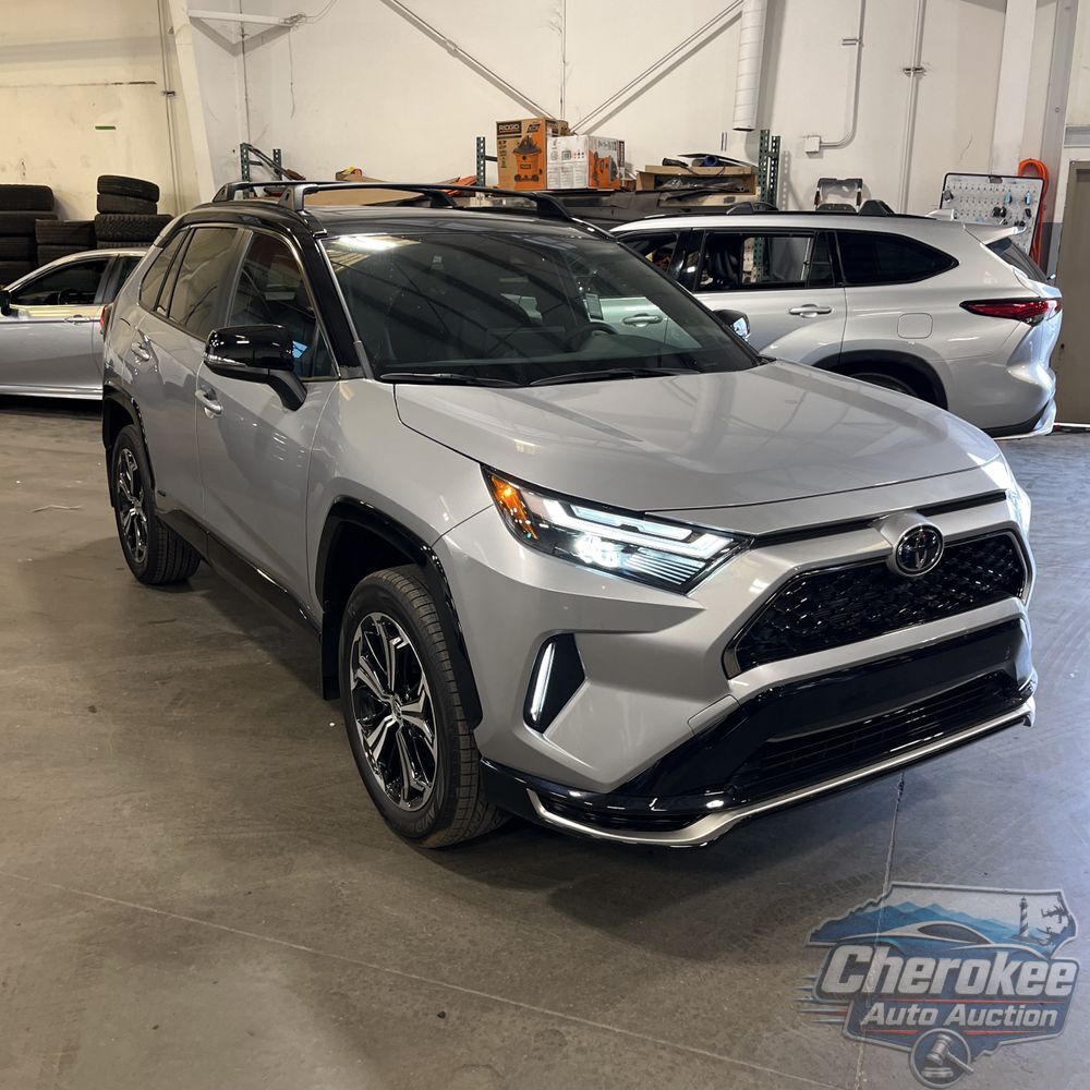 2025 Toyota RAV4 Plug-in Hybrid XSE